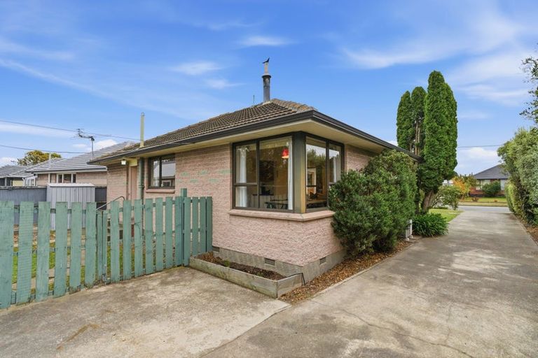 Photo of property in 9 Appleby Crescent, Burnside, Christchurch, 8053