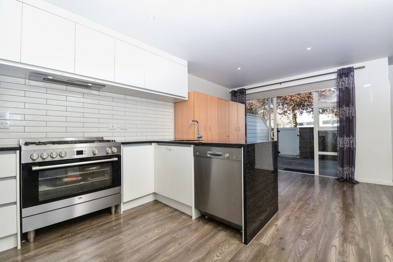 Photo of property in 39u3 Norton Road, Frankton, Hamilton, 3204