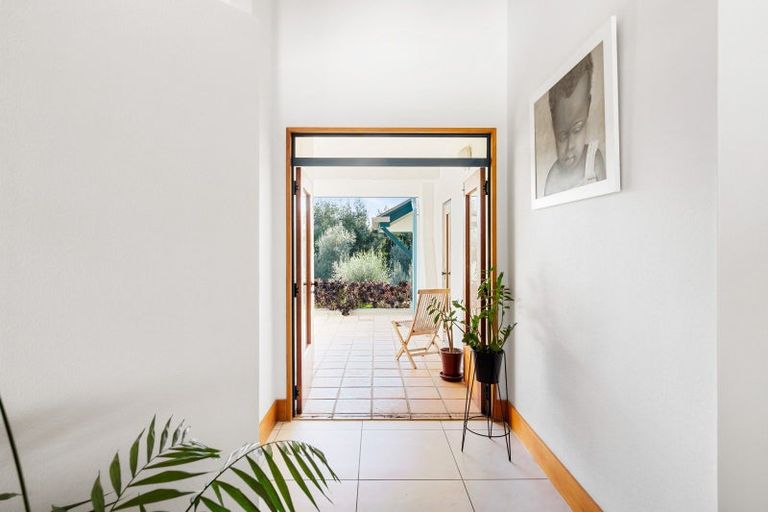 Photo of property in 31 Rotowhenua Road, Poraiti, Napier, 4182