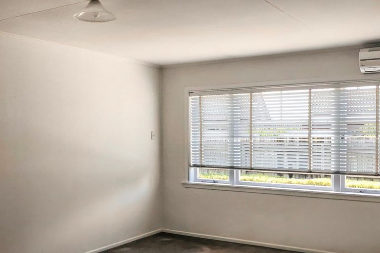 Photo of property in 16 Saint Joseph Street, Waipukurau, 4200