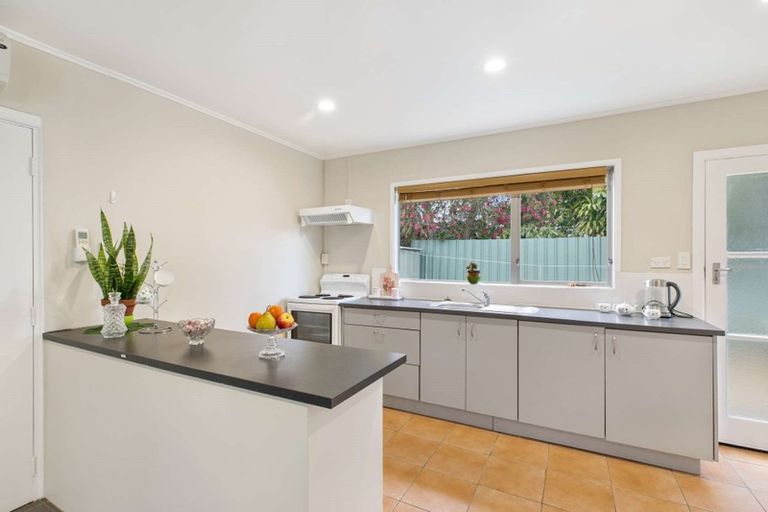 Photo of property in 2/50 Hain Avenue, Mangere East, Auckland, 2024