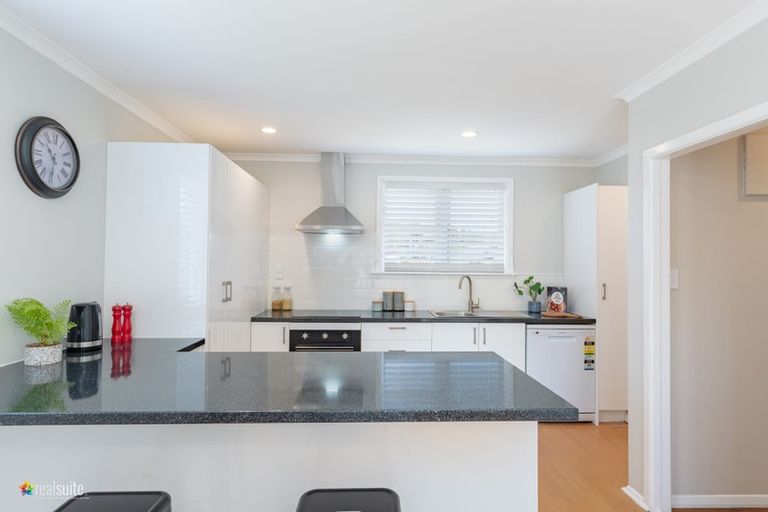 Photo of property in 4 Paenui Street, Titahi Bay, Porirua, 5022