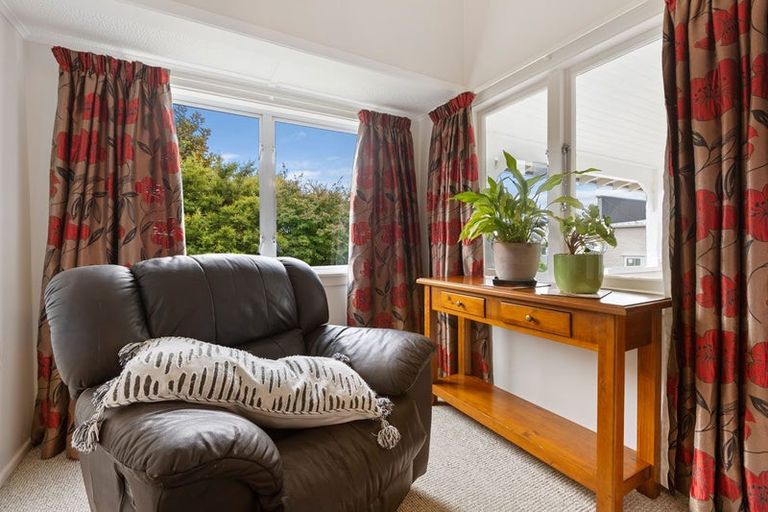 Photo of property in 183 Tukapa Street, Westown, New Plymouth, 4310