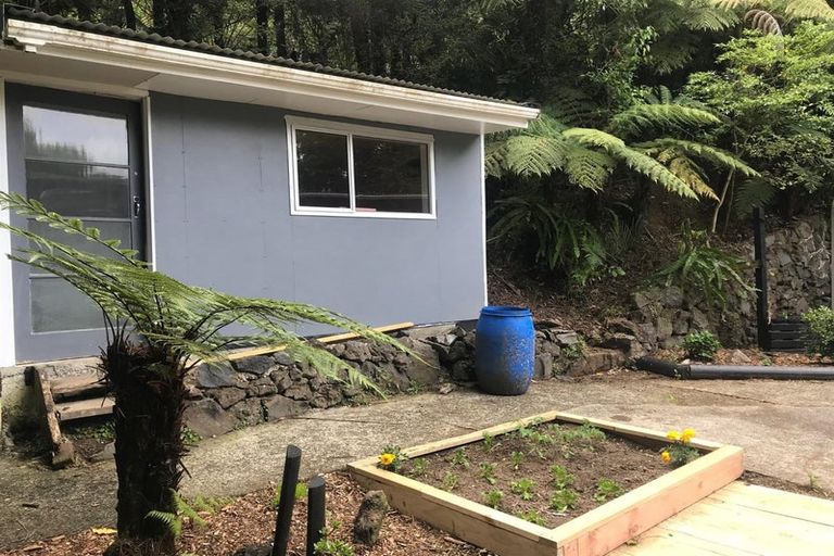 Photo of property in 7 Boylan Road, Titirangi, Auckland, 0604