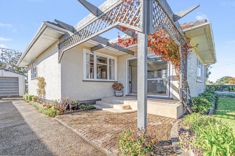 Photo of property in 14 Toi Street, Tawhero, Whanganui, 4501