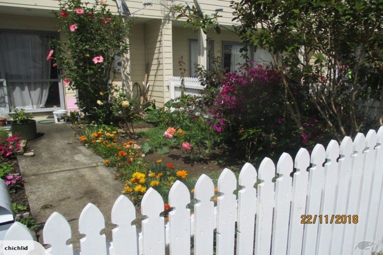 Photo of property in 11/3 Hulme Place, Henderson, Auckland, 0612