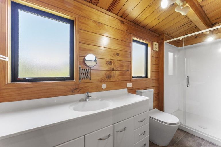 Photo of property in 33 Hinekura Avenue, Taupo, 3330