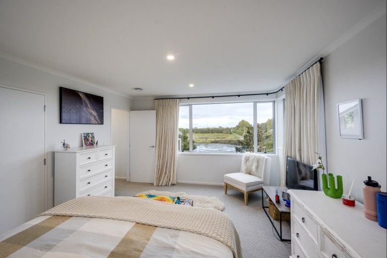 Photo of property in 17 Collison Terrace, Haumoana, 4102