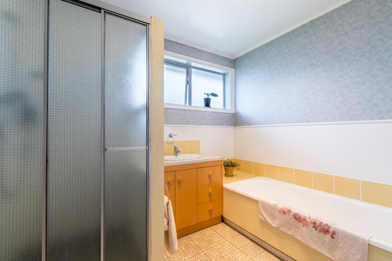 Photo of property in 151 Rosier Road, Glen Eden, Auckland, 0602