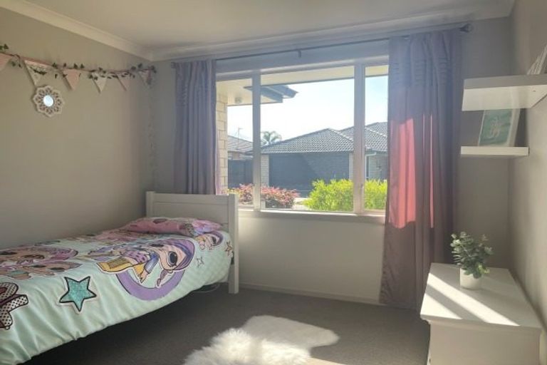 Photo of property in 36 Kereru Place, Pyes Pa, Tauranga, 3112