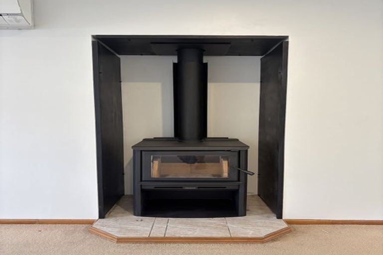 Photo of property in 21 Teesdale Street, Burnside, Christchurch, 8053