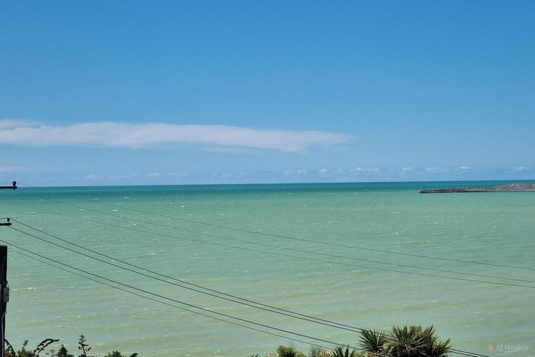 Photo of property in 14 Climie Terrace, Waimataitai, Timaru, 7910