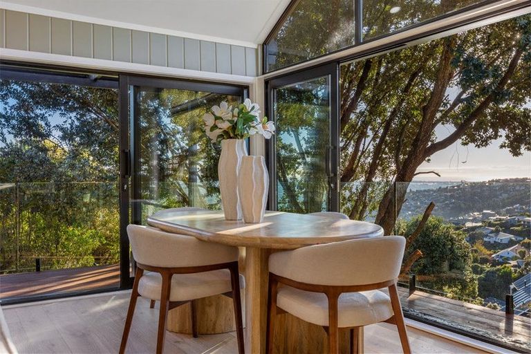 Photo of property in 175 Hackthorne Road, Cashmere, Christchurch, 8022