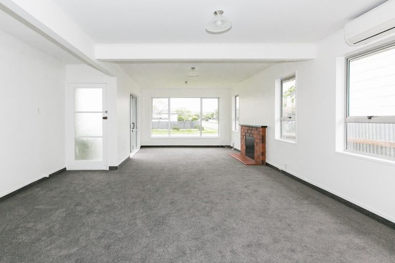 Photo of property in 59 Freyberg Avenue, Tamatea, Napier, 4112