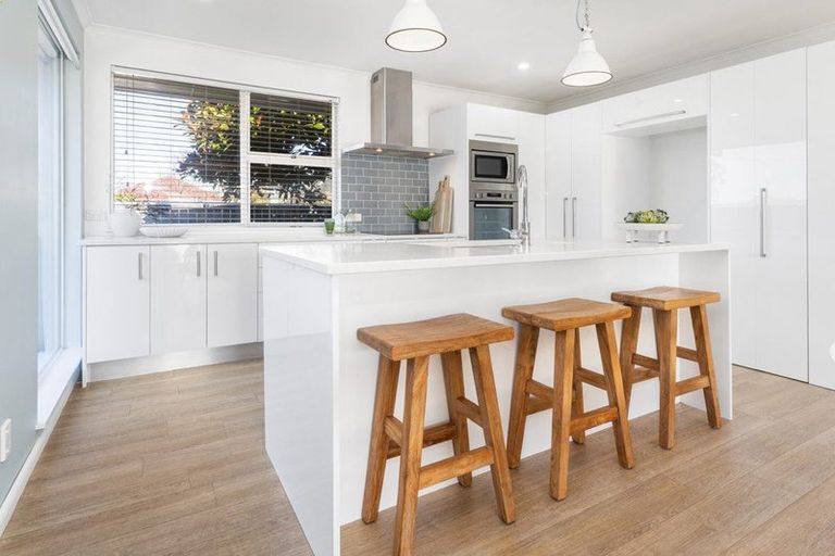 Photo of property in 203 Knowles Street, St Albans, Christchurch, 8052