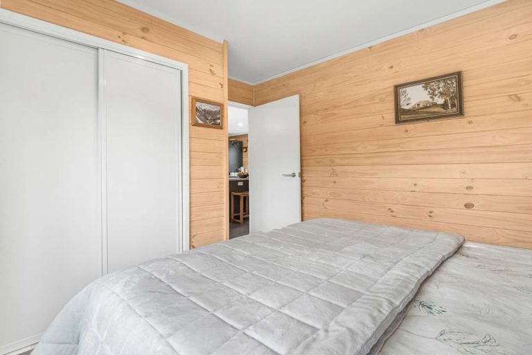 Photo of property in 5 Ryton Place, Lake Coleridge, 7572