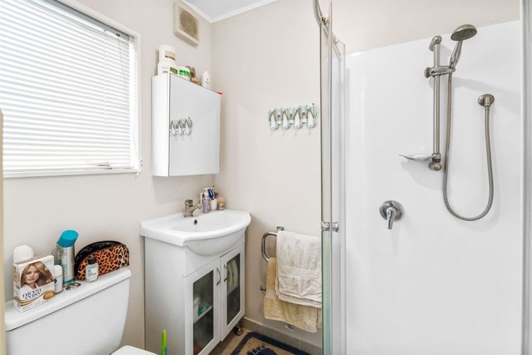 Photo of property in 18 Palmgreen Court, Stanmore Bay, Whangaparaoa, 0932