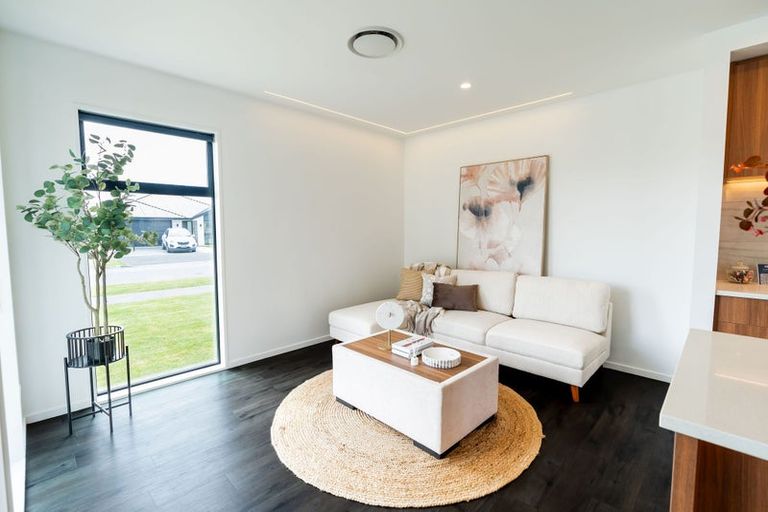 Photo of property in 174 Georgina Street, Marshland, Christchurch, 8083