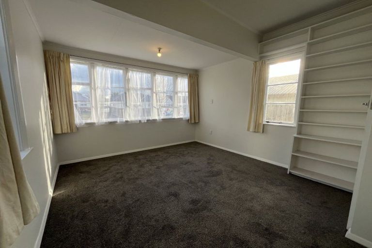 Photo of property in 49 Ihle Street, Terrace End, Palmerston North, 4410
