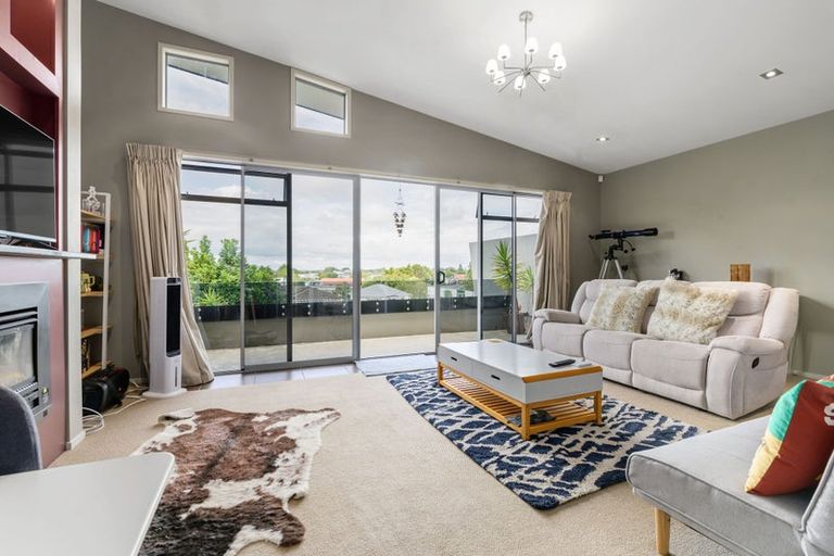 Photo of property in 21e Ruakiwi Road, Hamilton Lake, Hamilton, 3204