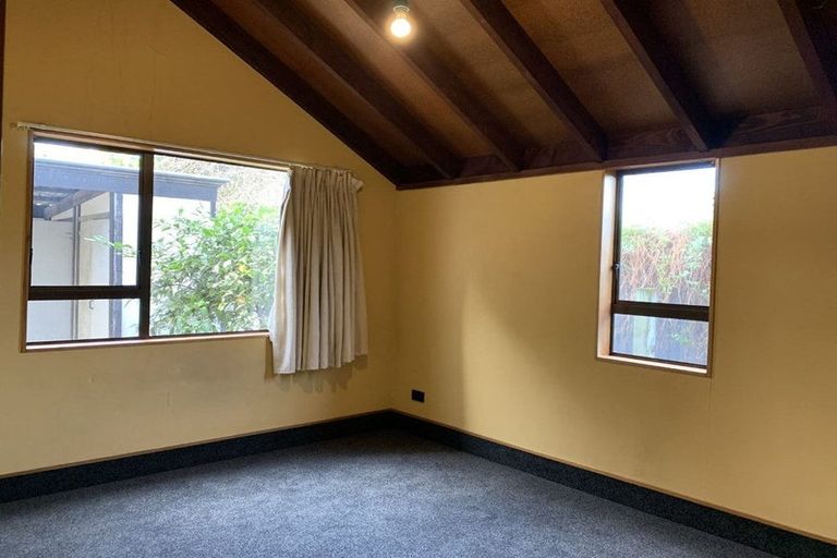 Photo of property in 2/11 Hammond Road, Taradale, Napier, 4112