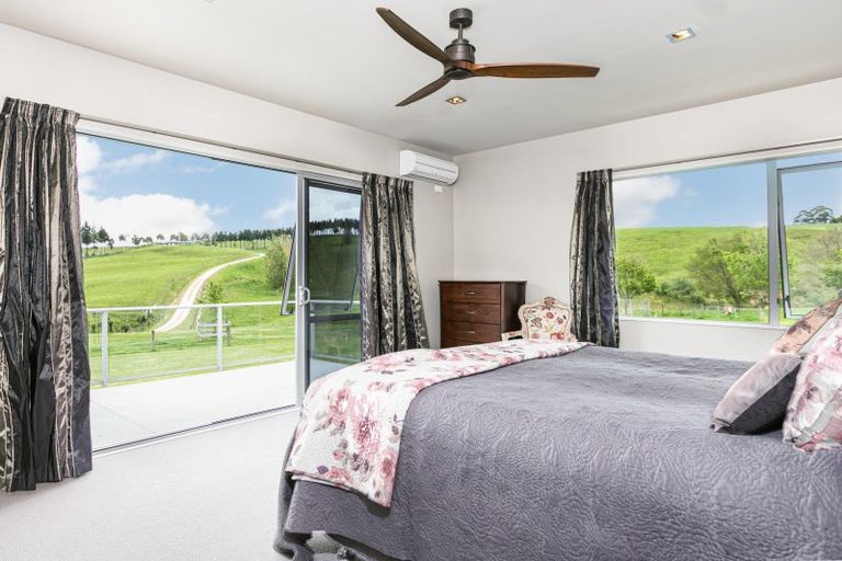 Photo of property in 180a Tikokino Road, Waipawa, 4273