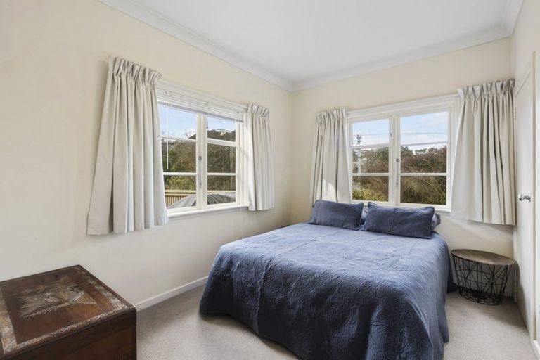 Photo of property in 41 Burma Road, Khandallah, Wellington, 6035