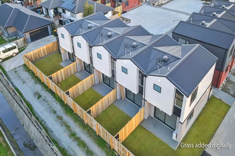 Photo of property in 2/116 Aldwins Road, Phillipstown, Christchurch, 8062