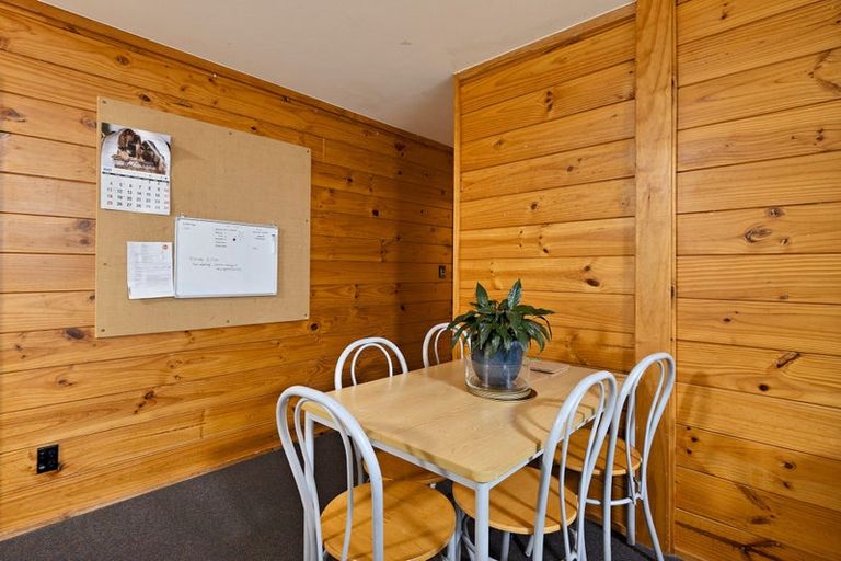Photo of property in Drummond Street Flats, 14/19 Drummond Street, Mount Cook, Wellington, 6021