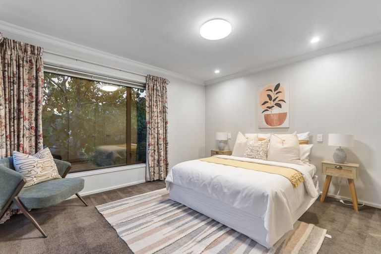 Photo of property in 120 Glandovey Road, Strowan, Christchurch, 8052