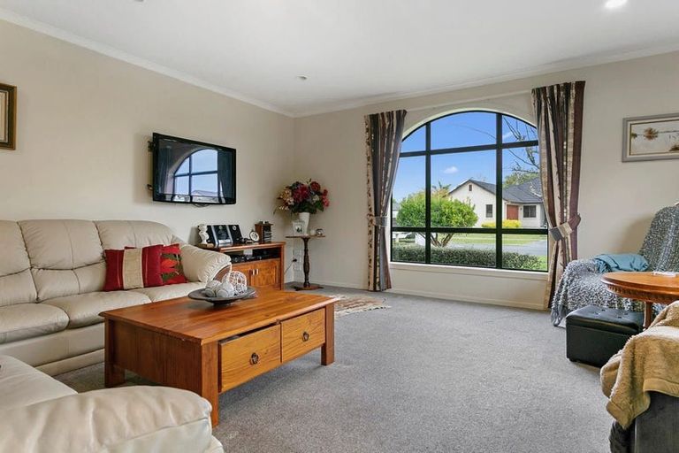 Photo of property in 38 Oaklands Drive, Cambridge, 3434