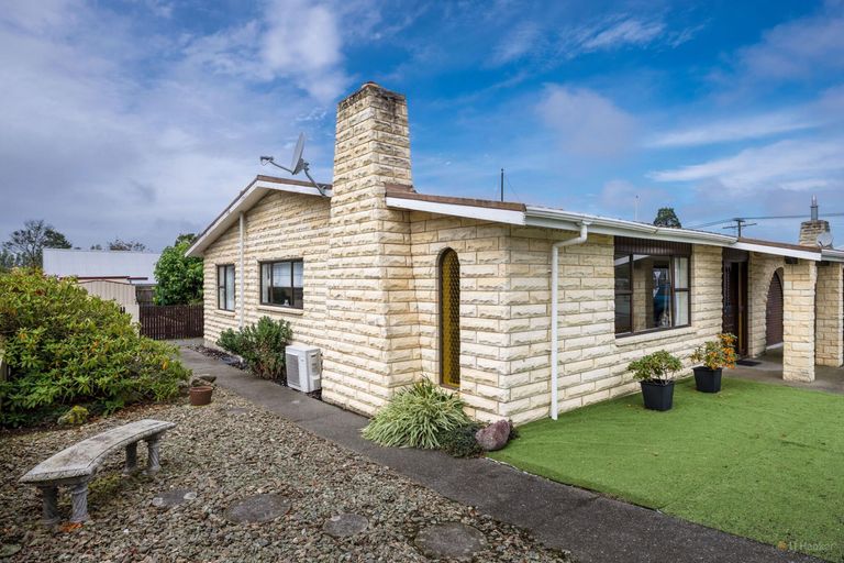 Photo of property in 6 Bond Street, Waimate, 7924