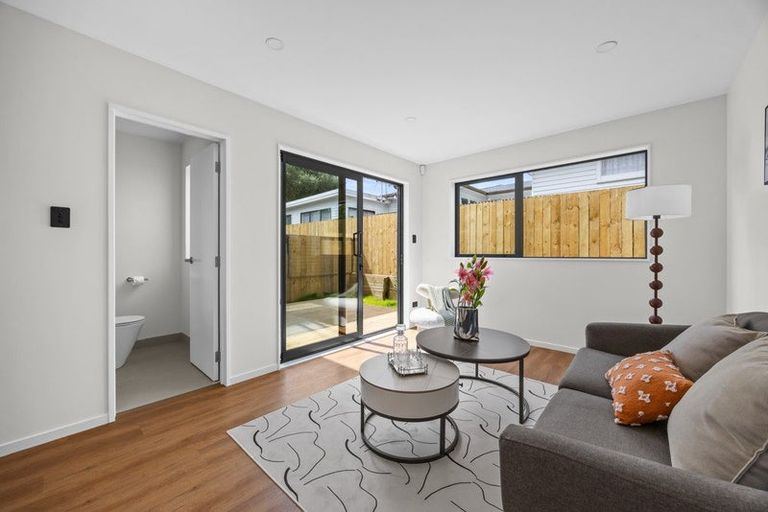 Photo of property in 4c Bettina Place, Manurewa, Auckland, 2102