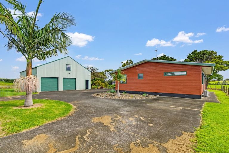 Photo of property in 69 Waipipi Wharf Road, Pollok, Waiuku, 2683