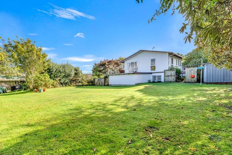 Photo of property in 44 Grand Vue Road, Kawaha Point, Rotorua, 3010