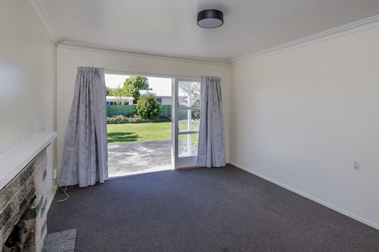 Photo of property in 52 Graham Street, Levin, 5510