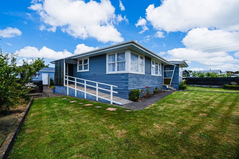 Photo of property in 65 Cloten Road, Stratford, 4332