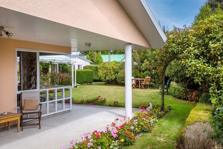 Photo of property in 116 West Street, Greytown, 5712