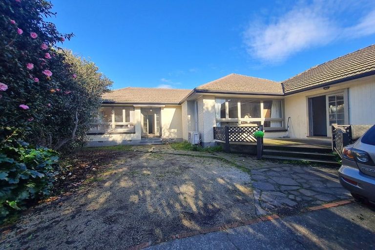 Photo of property in 111 Waimairi Road, Ilam, Christchurch, 8041