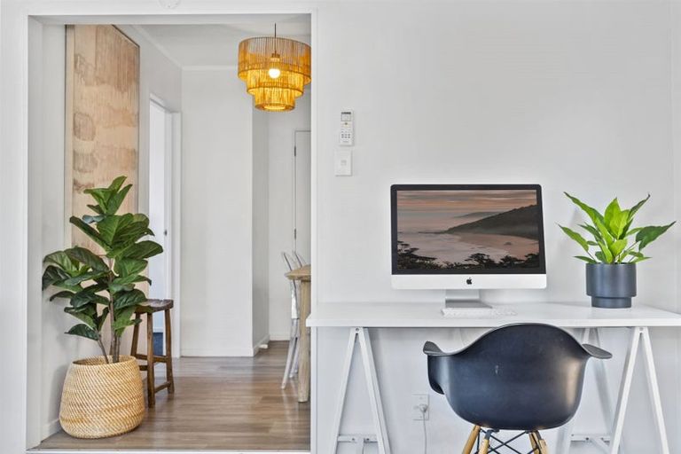 Photo of property in 576 Maunganui Road, Mount Maunganui, 3116