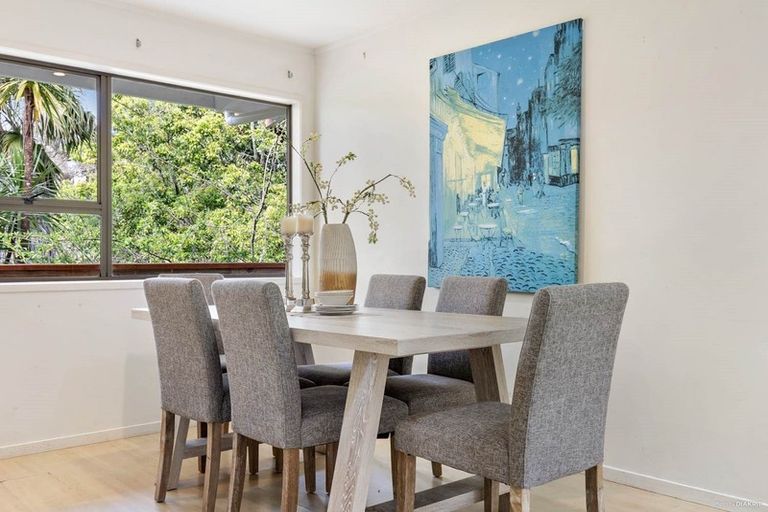 Photo of property in 9 Flavia Close, Torbay, Auckland, 0630