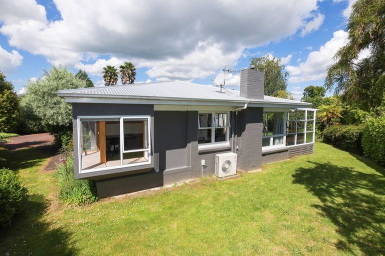 Photo of property in 55 Casey Avenue, Fairfield, Hamilton, 3214