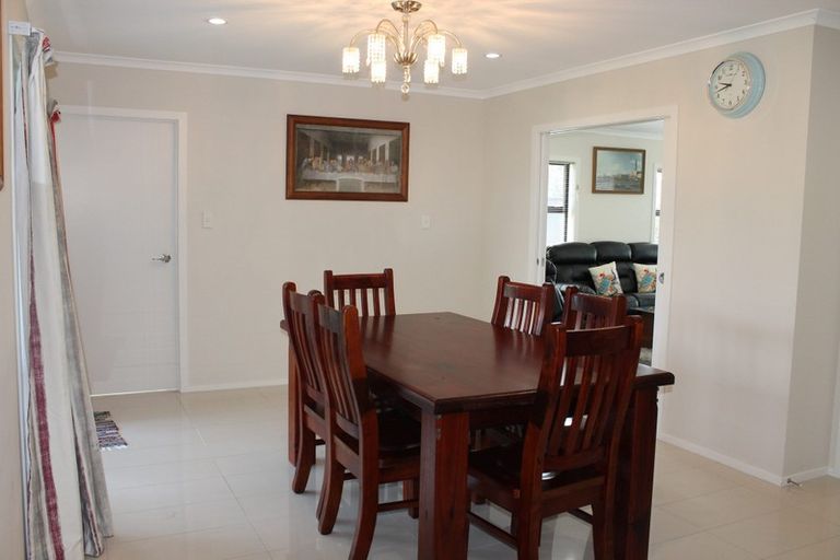 Photo of property in 25 Stan Heather Drive, Glenview, Hamilton, 3206