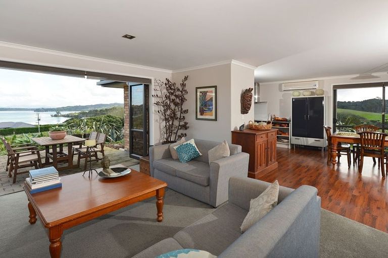 Photo of property in 29 Kiteone Road, Parua Bay, Whangarei, 0174