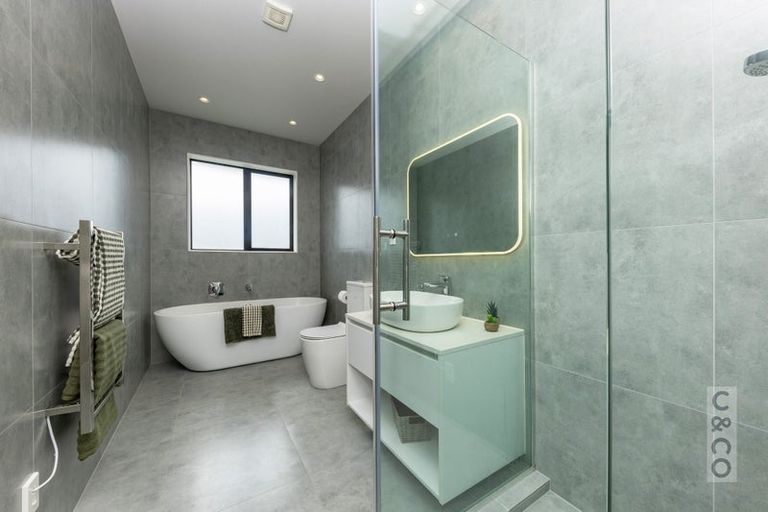 Photo of property in 21 Princes Street, Riverhead, 0820