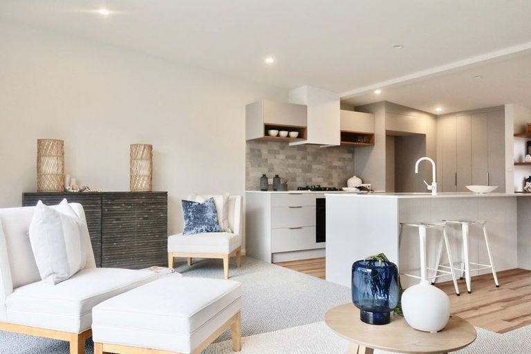 Photo of property in 2 Tiraumea Street, Palmerston North, 4410