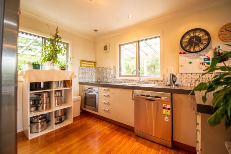 Photo of property in 9 Moana Street, Kaka Point, Balclutha, 9271