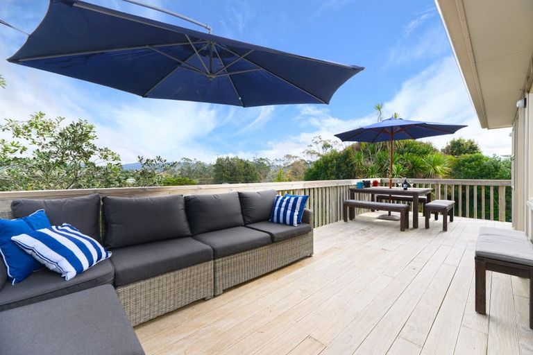 Photo of property in 57b Rangeview Road, Sunnyvale, Auckland, 0612
