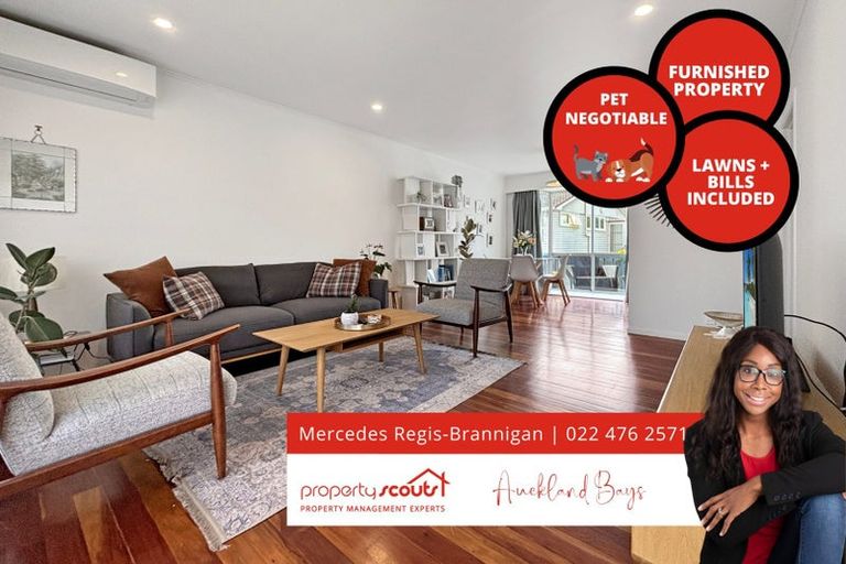 Photo of property in 2 May Avenue, Te Atatu South, Auckland, 0610