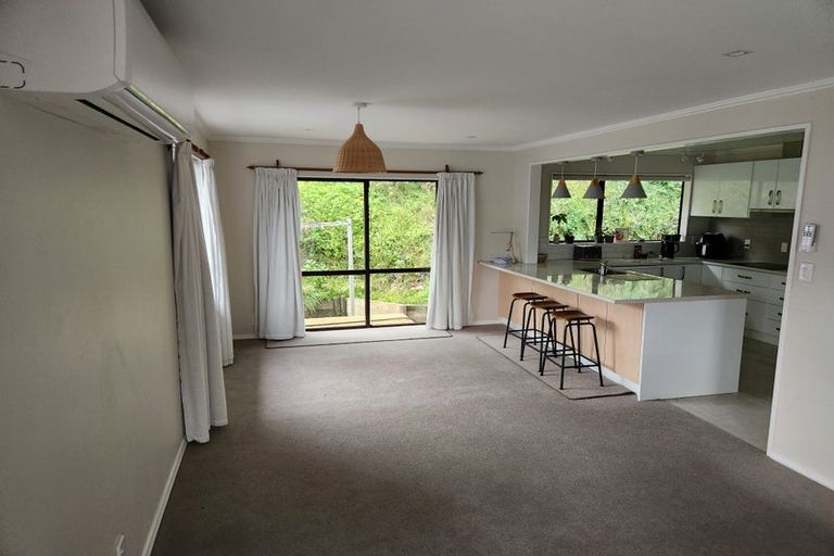 Photo of property in 37 Gaya Grove, Ngaio, Wellington, 6035